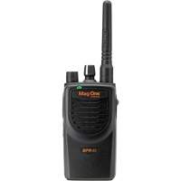 BPR40系列便携式收音机、甚高频/超高频无线电频段,16频道,300 000平方。英尺范围SGM901 | TENAQUIP
