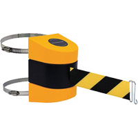 Tensabarrier <一口>®< /一口>屏障后挂载带,塑料,夹山,24的,黑色和黄色胶带SGV454 | TENAQUIP