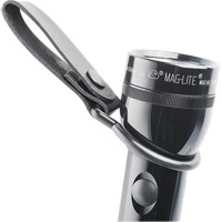 Maglite <一口>®< /一口>带剪辑为d型手电筒XB347 | TENAQUIP