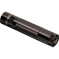 XL200™手电筒,LED, 172流明,AAA电池XC842 | TENAQUIP